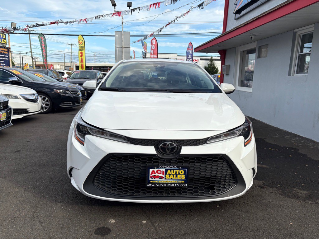 2022 Toyota Corolla Image 2