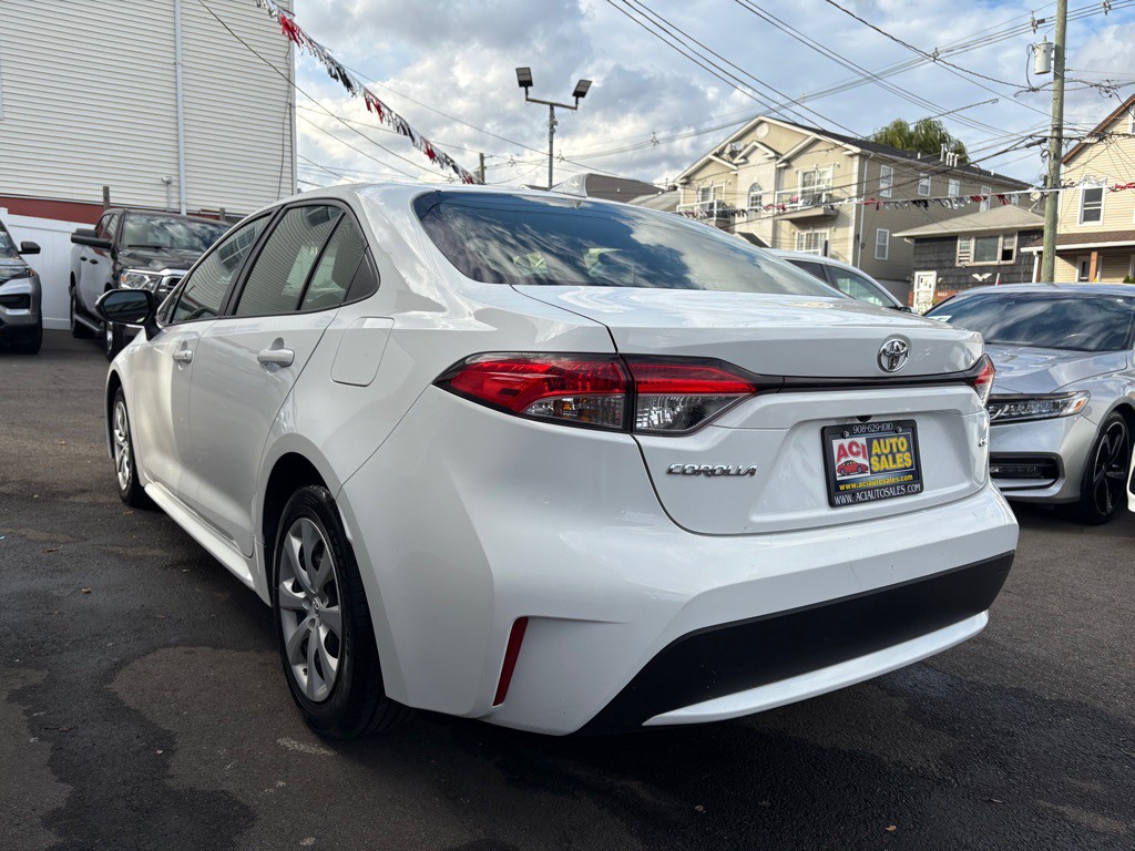 2022 Toyota Corolla Image 5