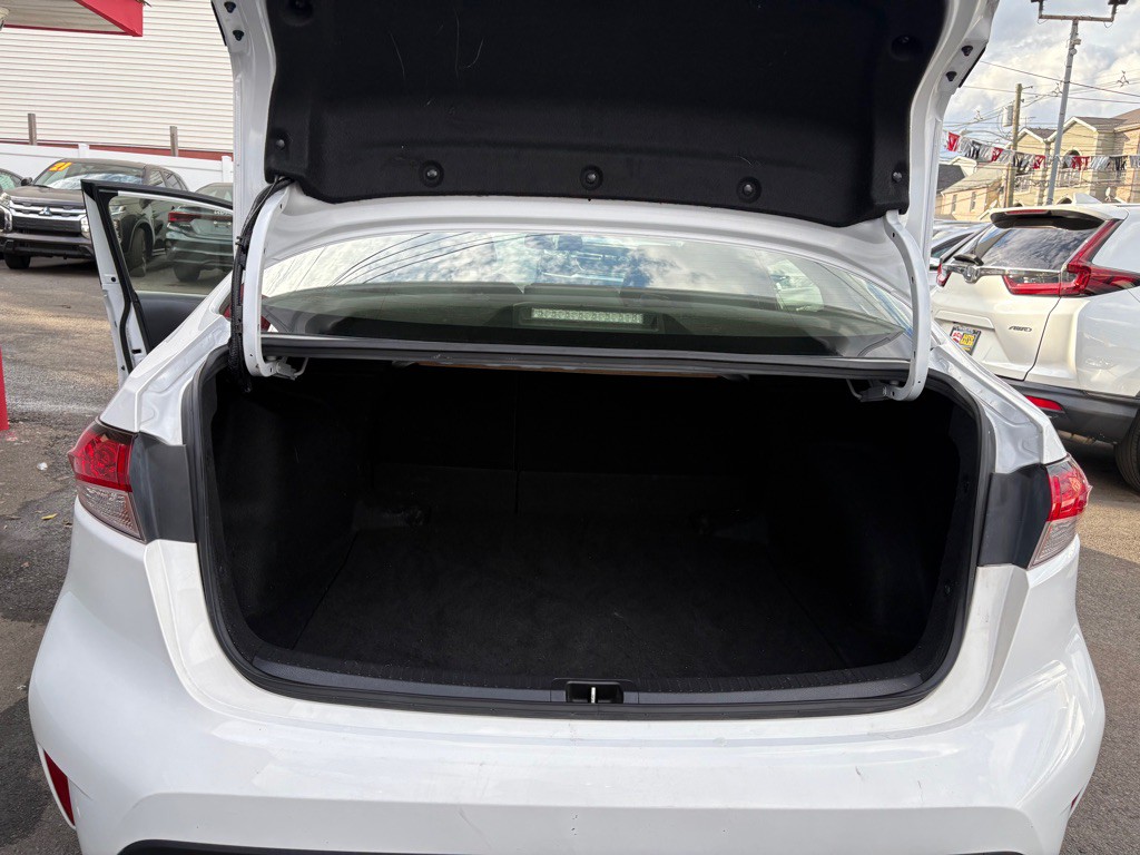 2022 Toyota Corolla Image 27