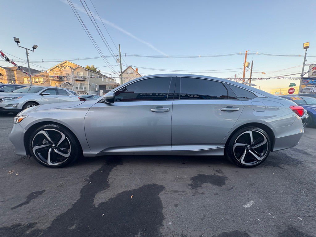 2020 Honda Accord Image 4