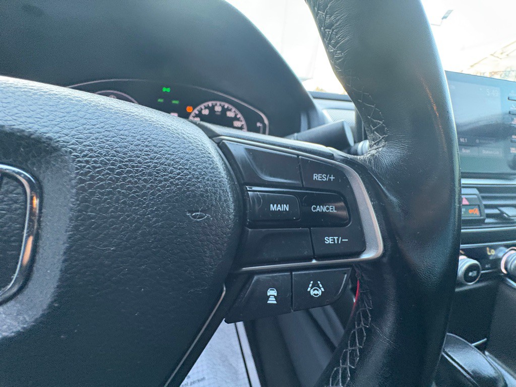 2020 Honda Accord Image 16