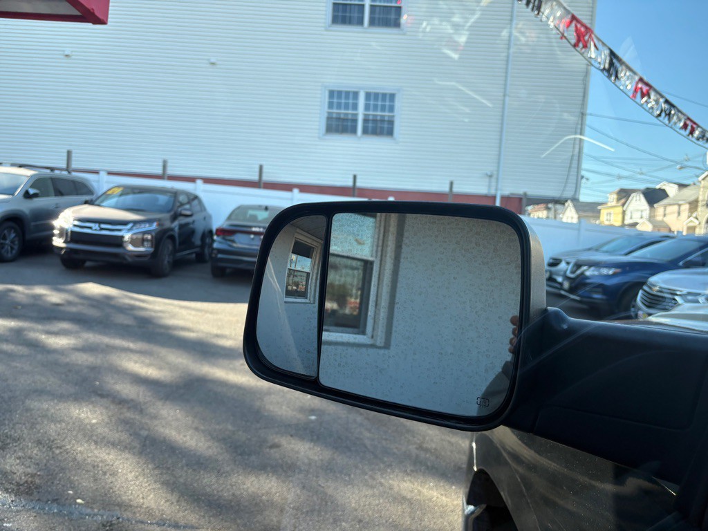 2023 RAM 1500 Image 14