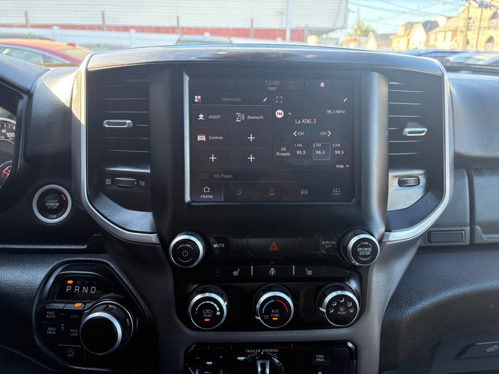 2023 RAM 1500 Image 24