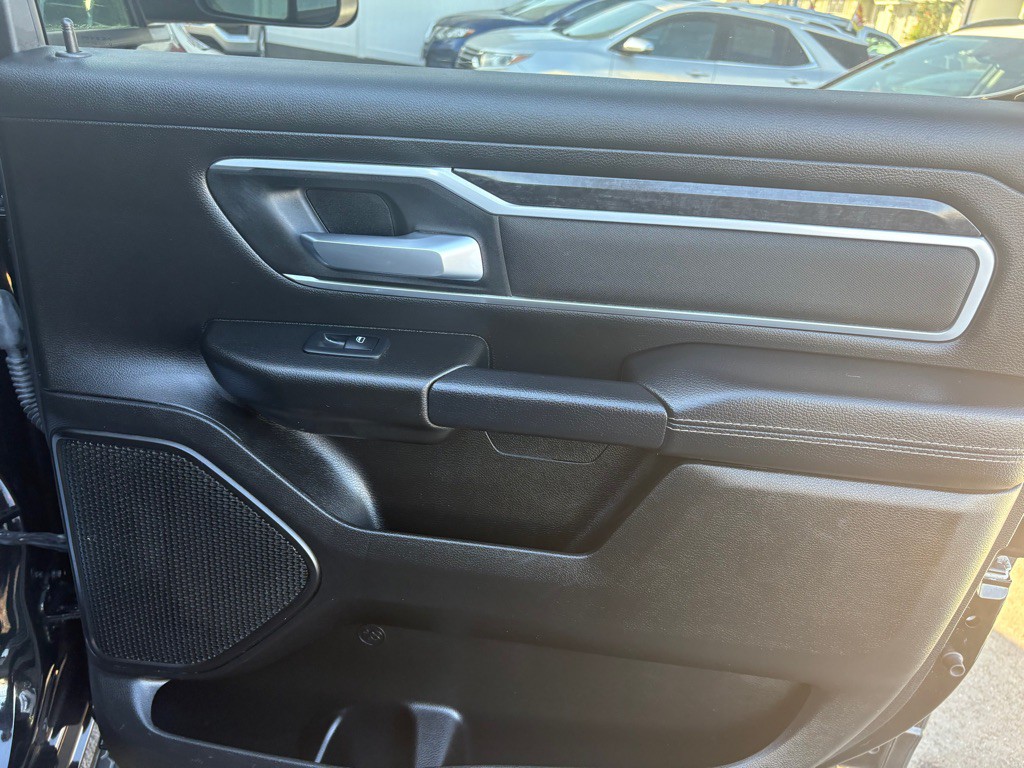 2023 RAM 1500 Image 33