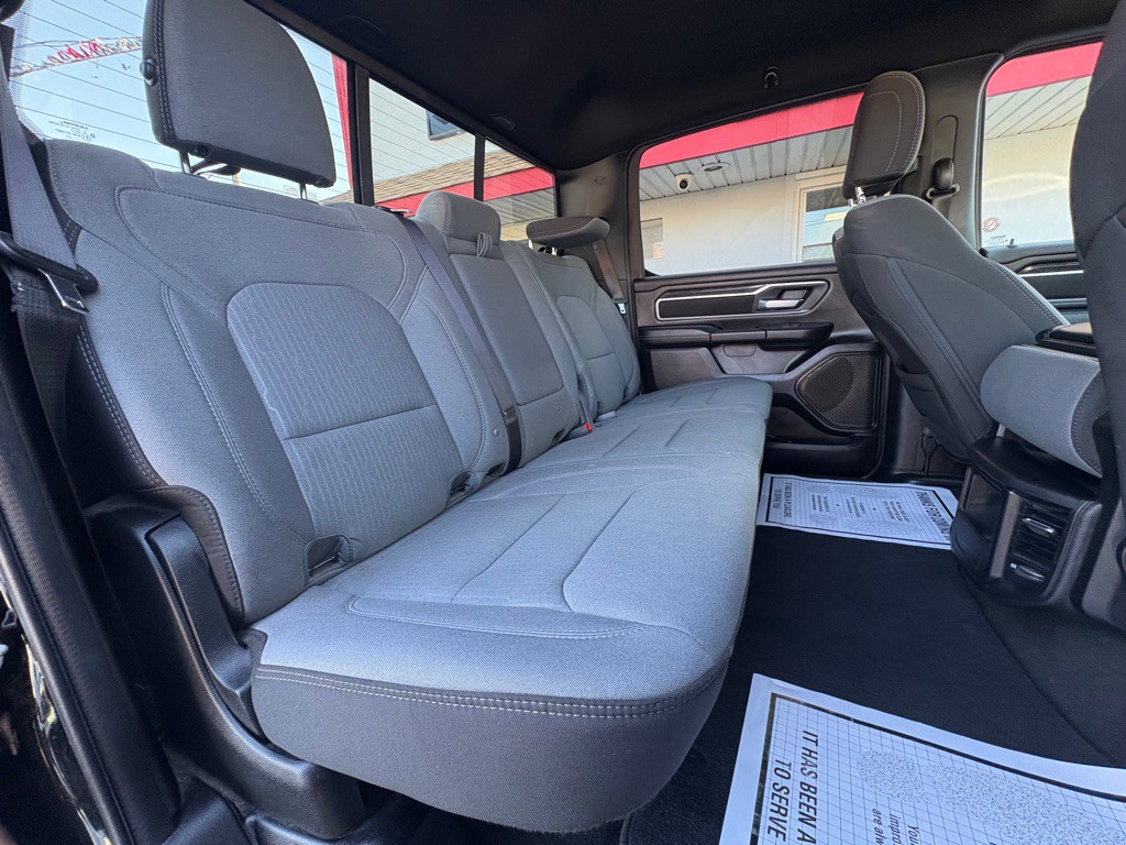 2023 RAM 1500 Image 34