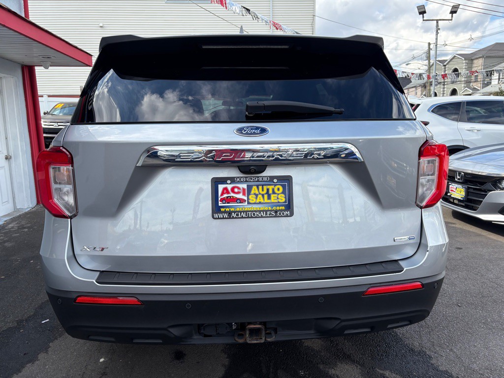2020 Ford Explorer Image 6