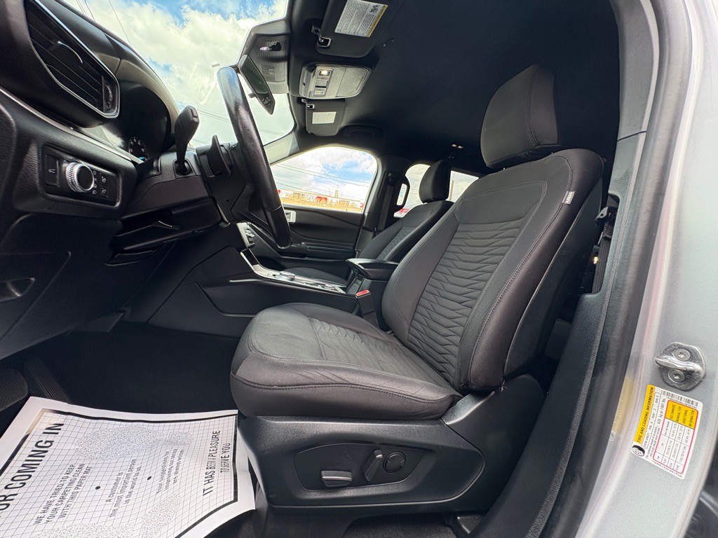 2020 Ford Explorer Image 16