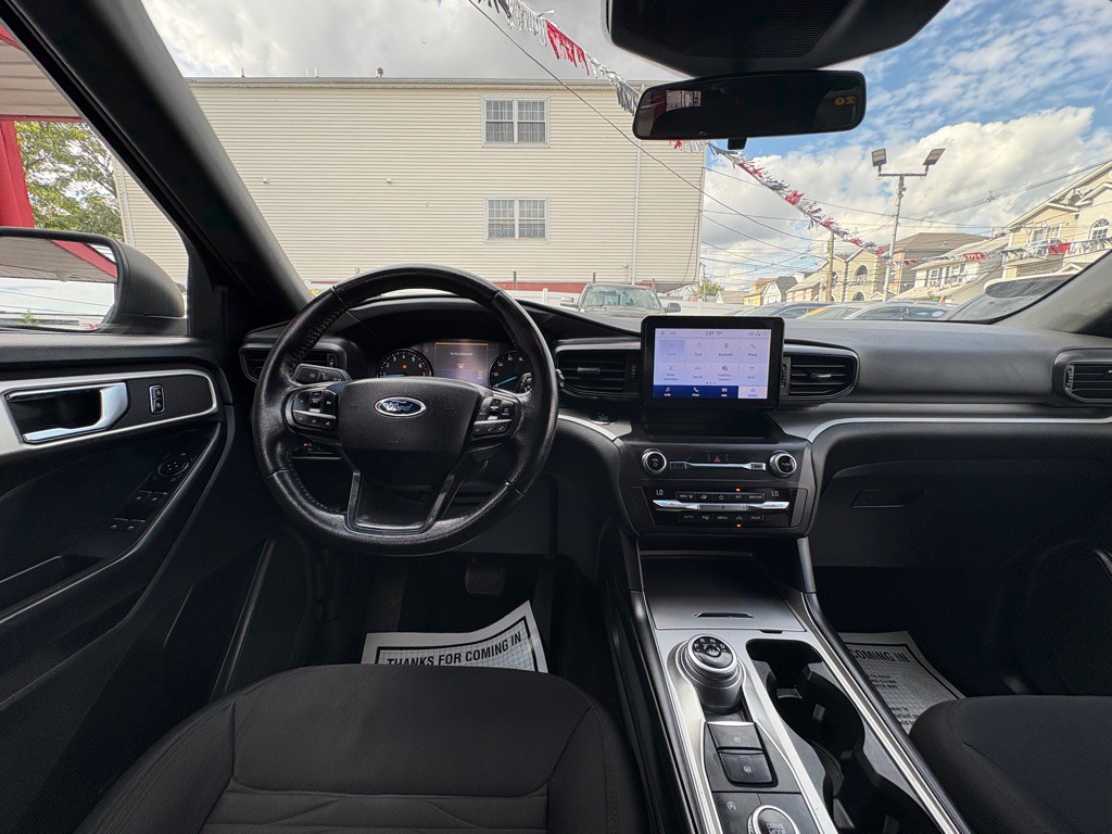 2020 Ford Explorer Image 19