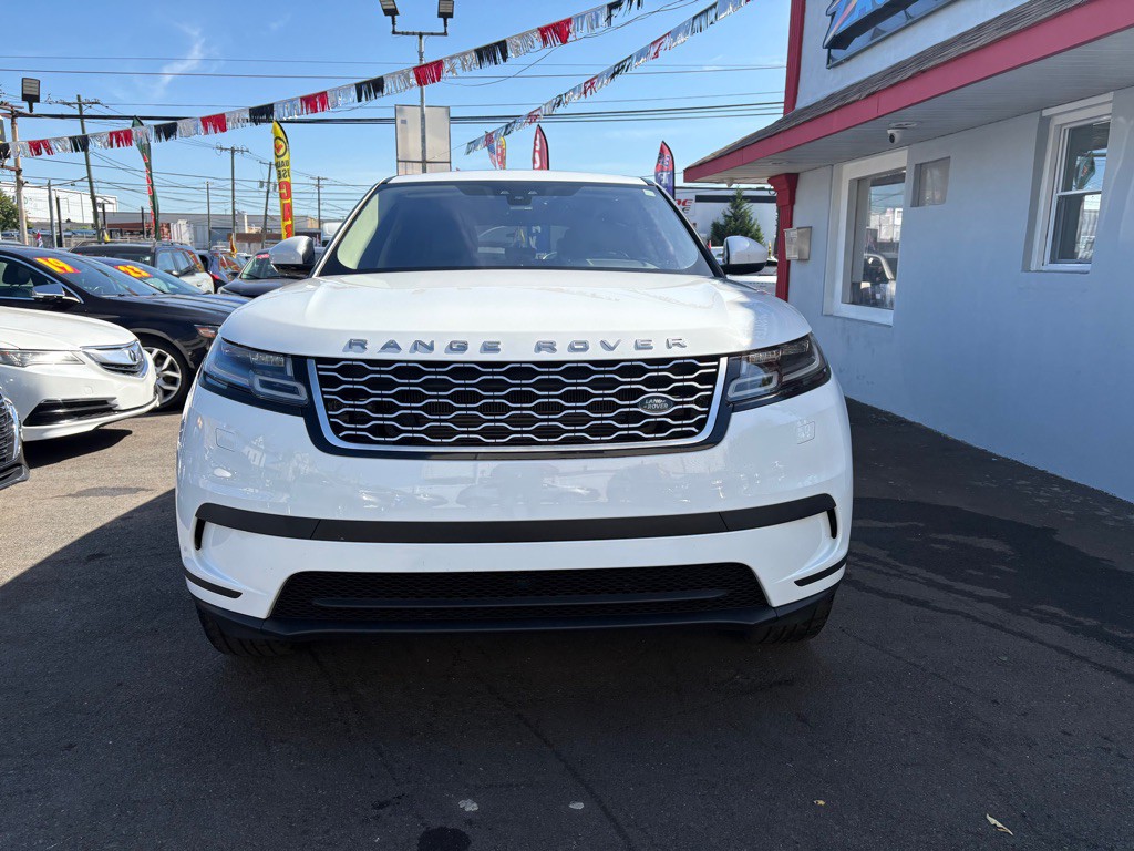 2018 Land Rover Range Rover Image 2