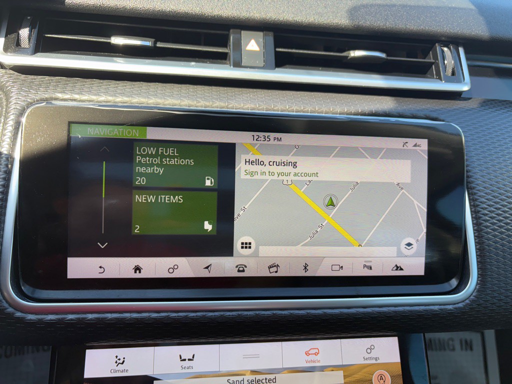 2018 Land Rover Range Rover Image 21