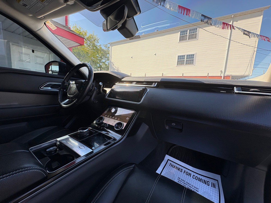 2018 Land Rover Range Rover Image 28