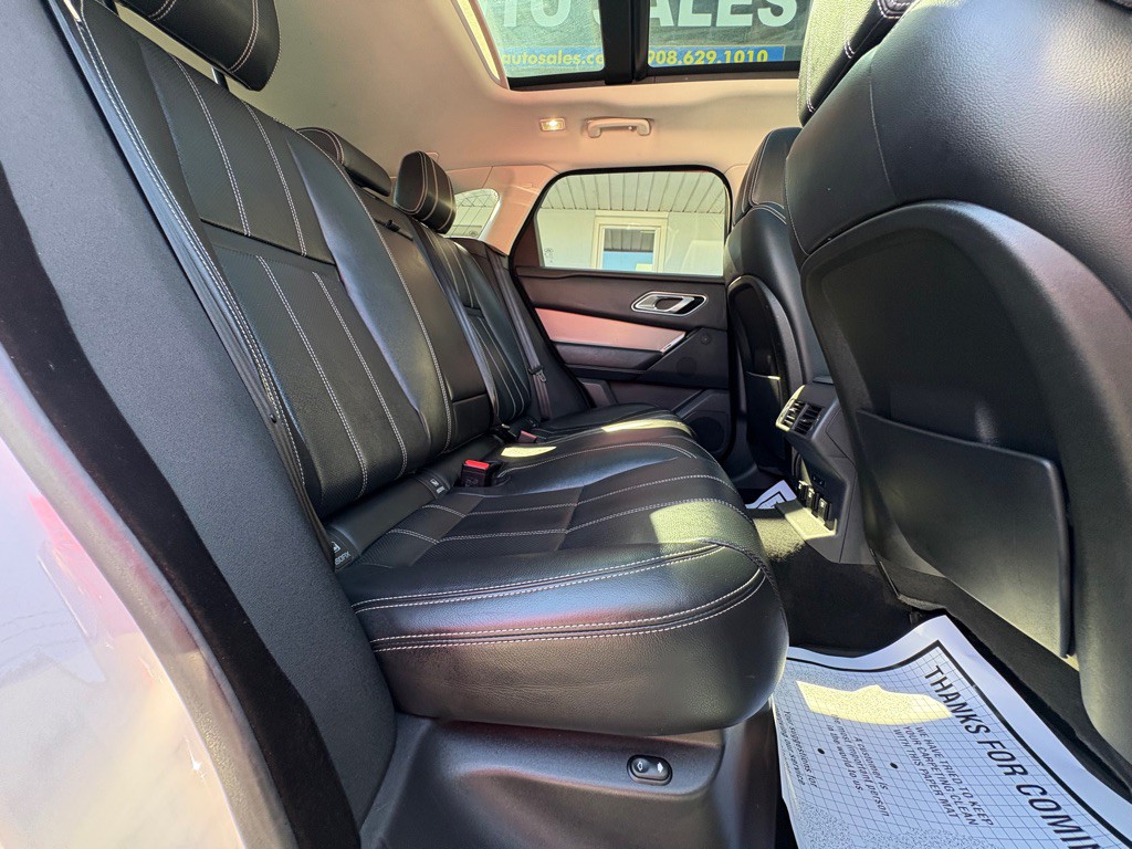 2018 Land Rover Range Rover Image 30