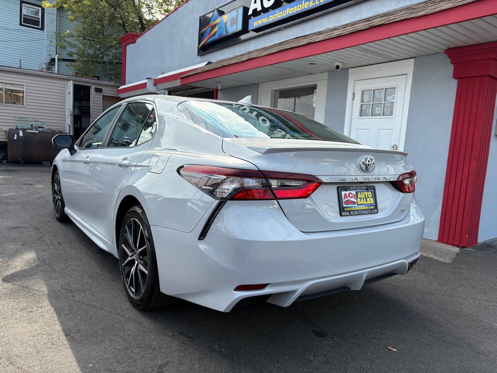 2023 Toyota Camry Image 5