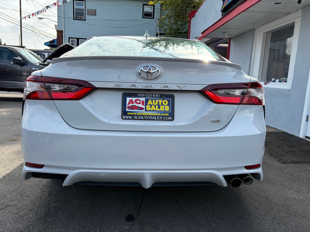 2023 Toyota Camry Image 6