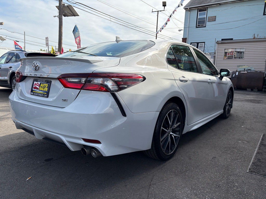 2023 Toyota Camry Image 7