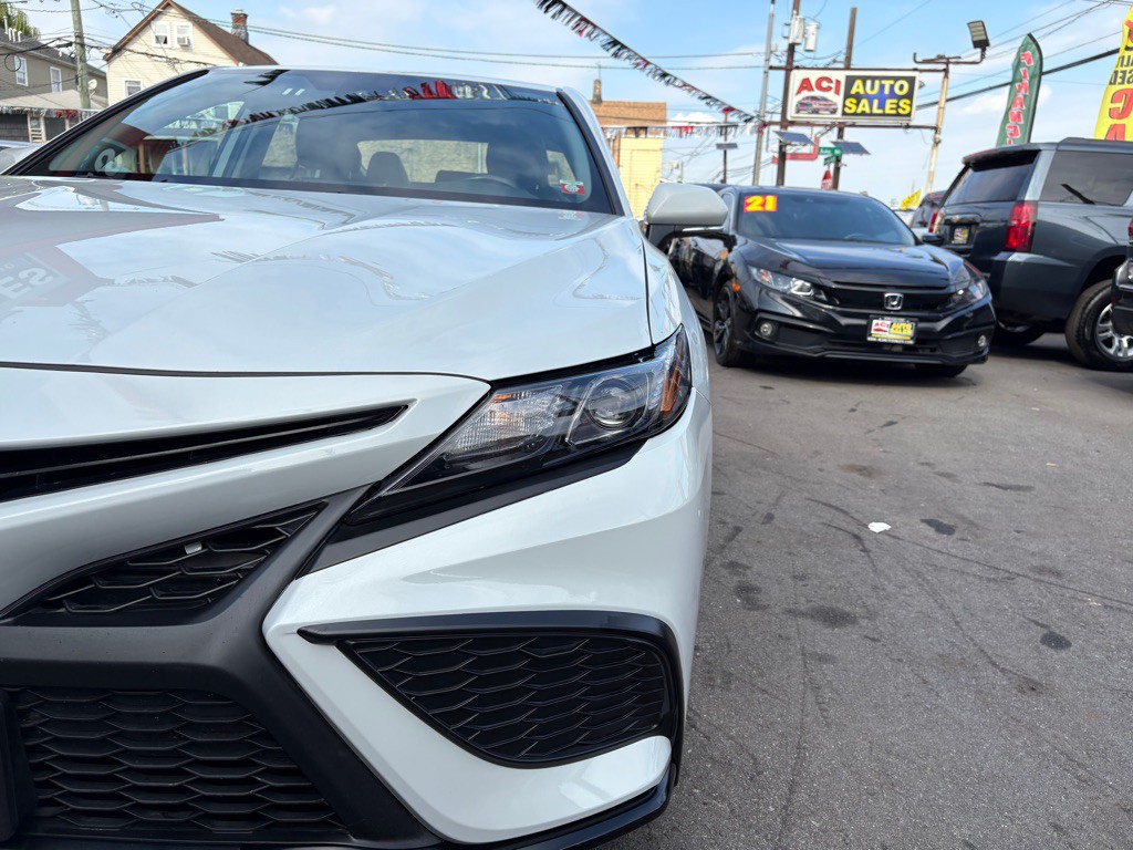2023 Toyota Camry Image 11