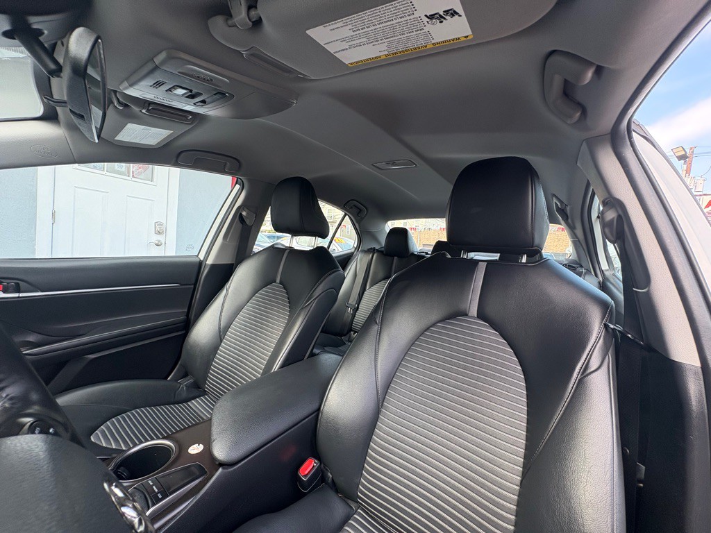 2023 Toyota Camry Image 14