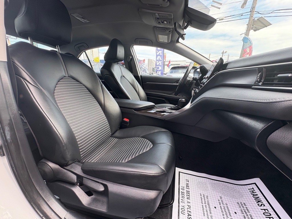 2023 Toyota Camry Image 26
