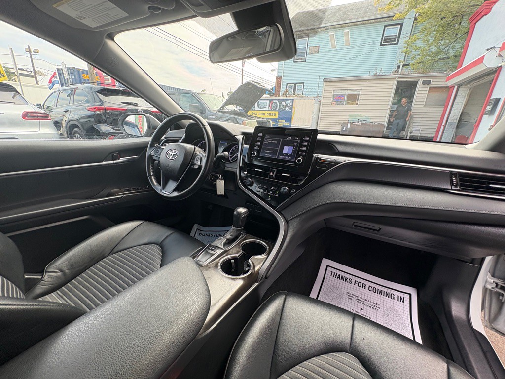 2023 Toyota Camry Image 27