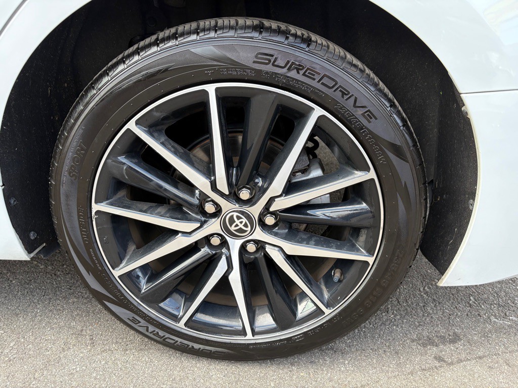2023 Toyota Camry Image 32