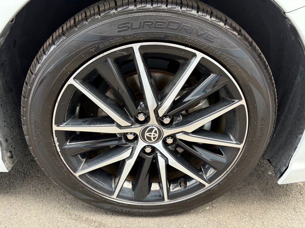 2023 Toyota Camry Image 34