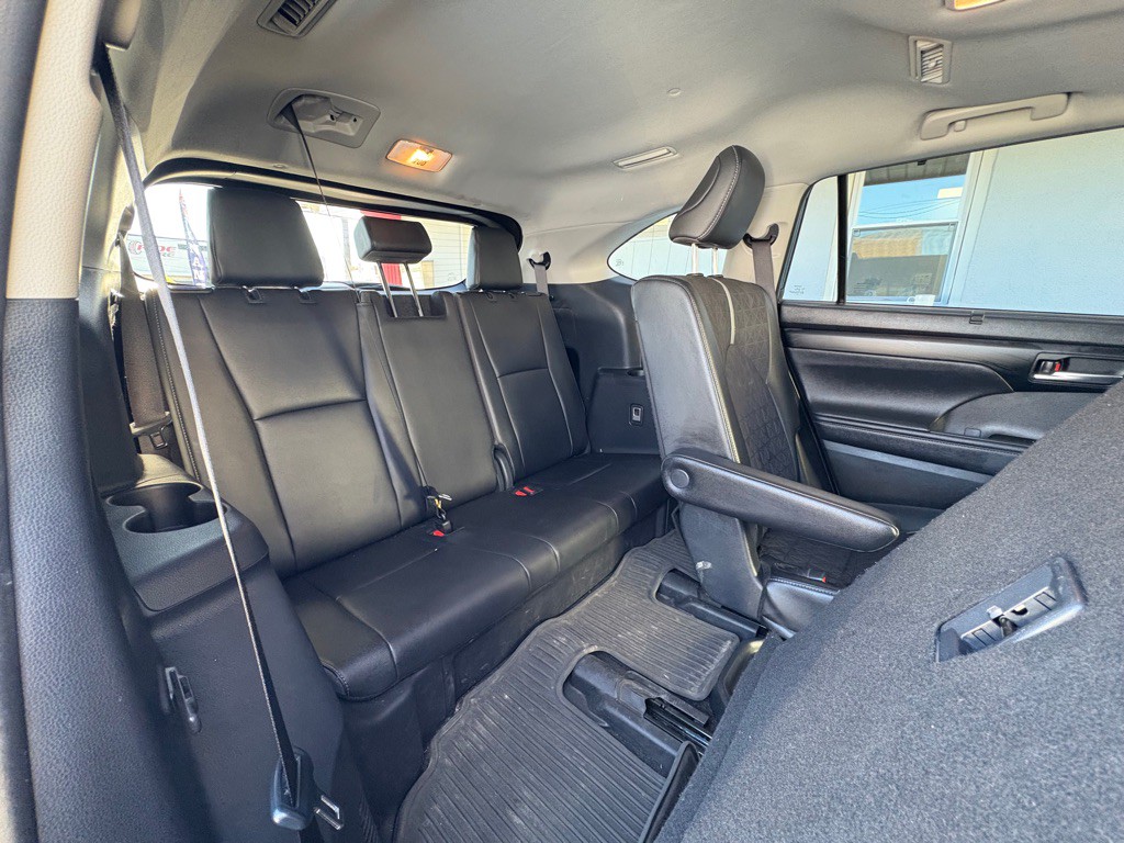 2024 Toyota Highlander Image 29
