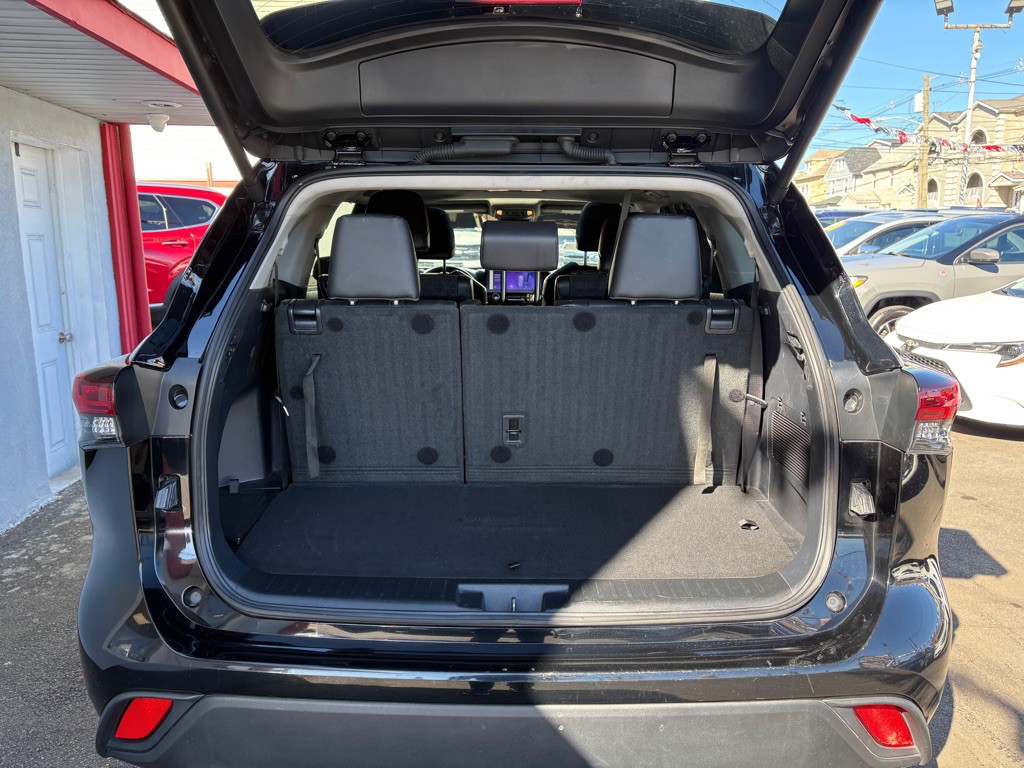 2024 Toyota Highlander Image 30