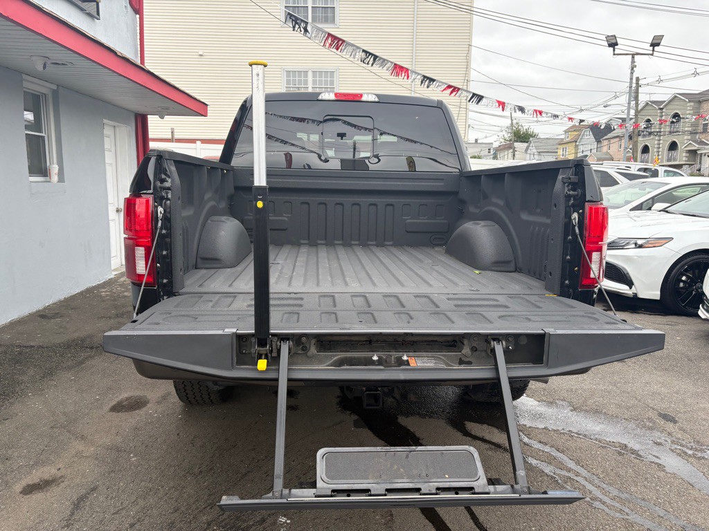 2018 Ford F-150 Image 16