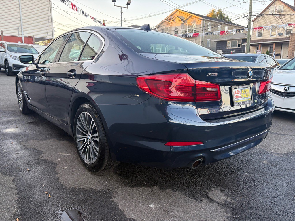 2018 BMW 5 Series Image 5