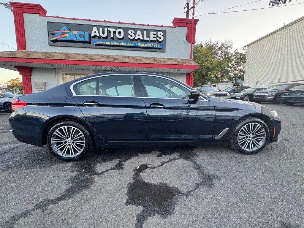 2018 BMW 5 Series Image 8