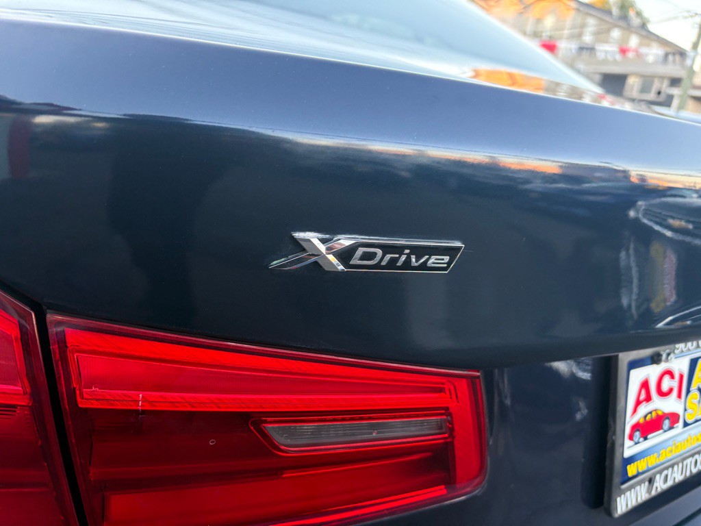 2018 BMW 5 Series Image 12