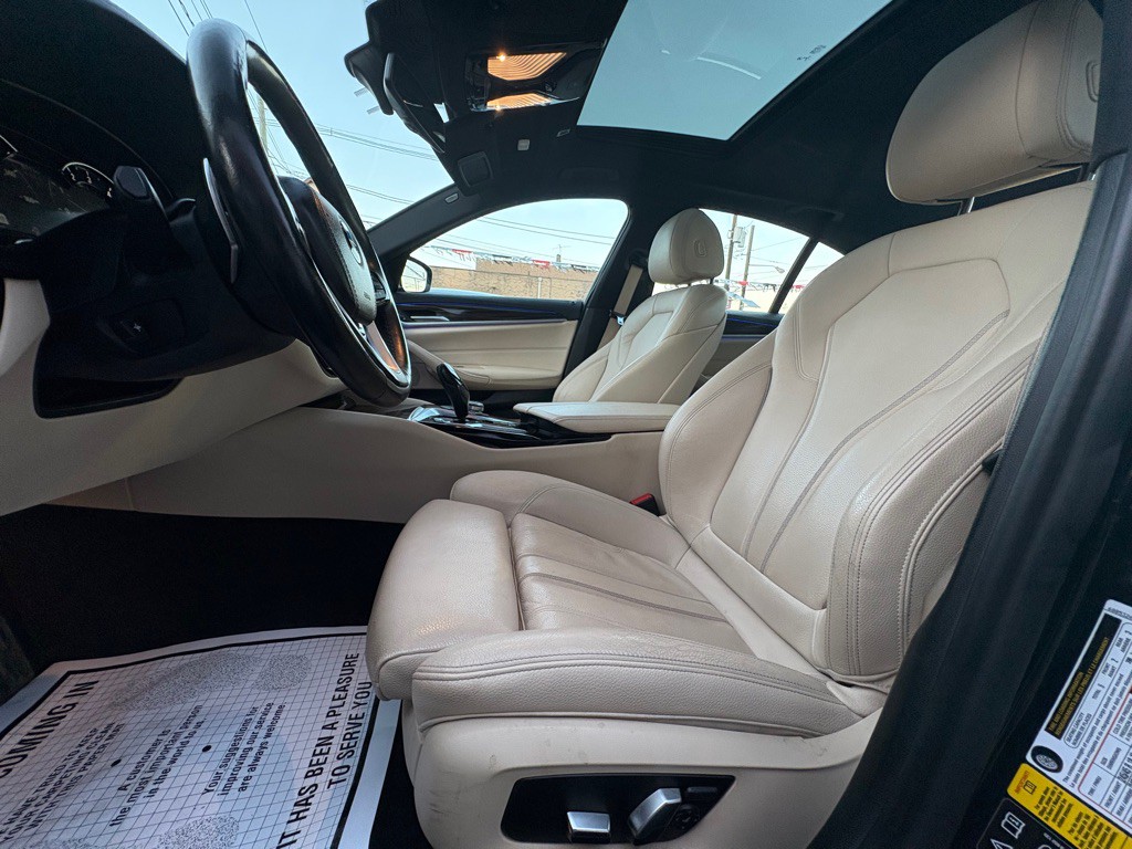 2018 BMW 5 Series Image 15