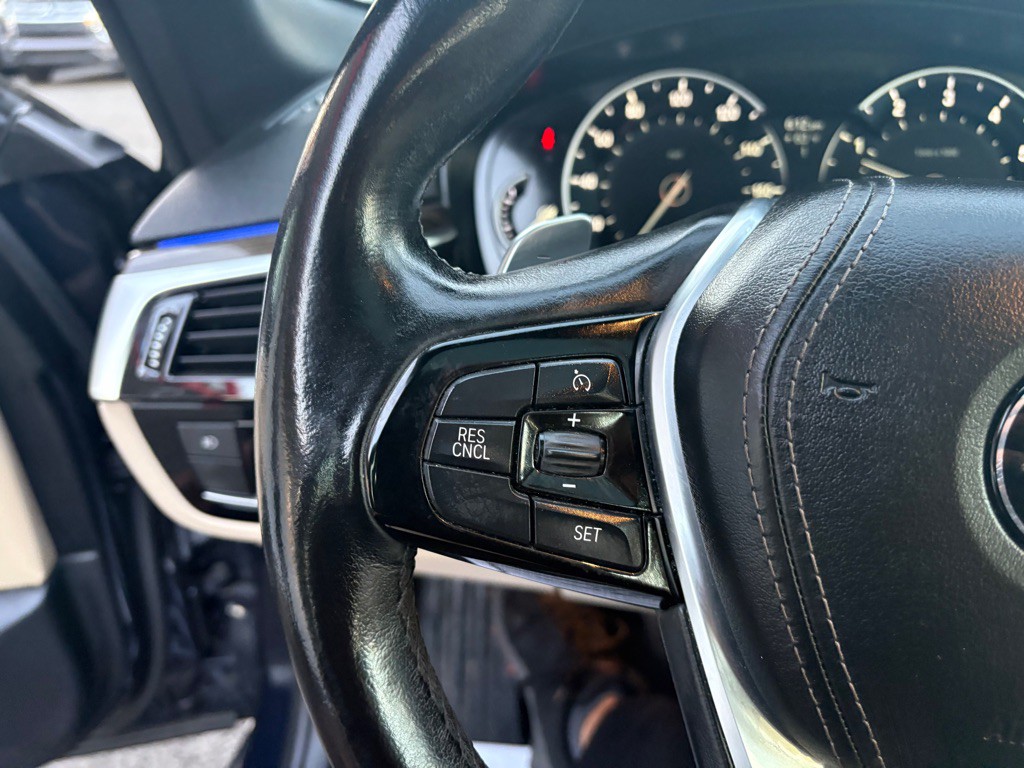 2018 BMW 5 Series Image 20