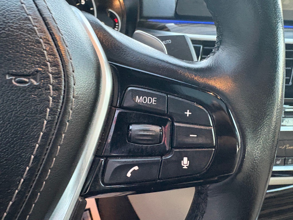 2018 BMW 5 Series Image 21