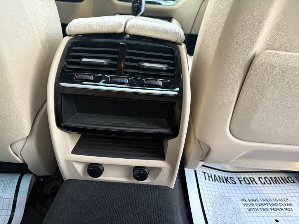 2018 BMW 5 Series Image 35