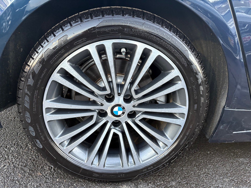 2018 BMW 5 Series Image 42