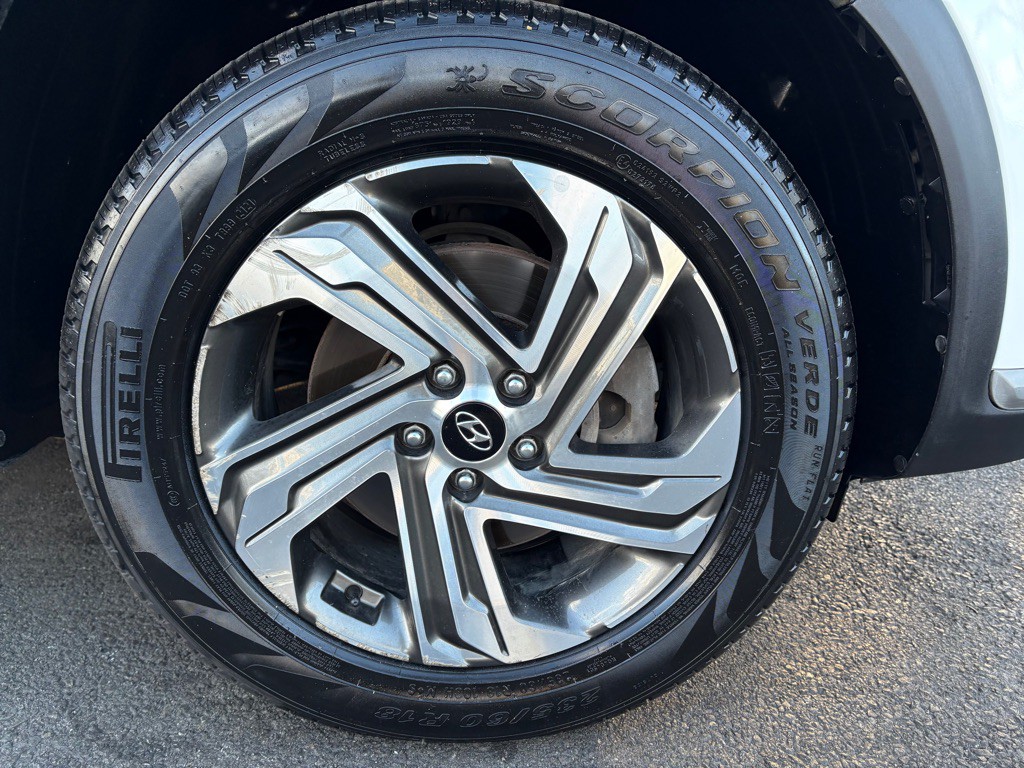 2023 Hyundai Santa Fe Image 40