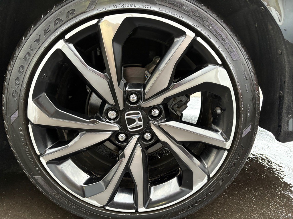 2020 Honda Civic Image 32