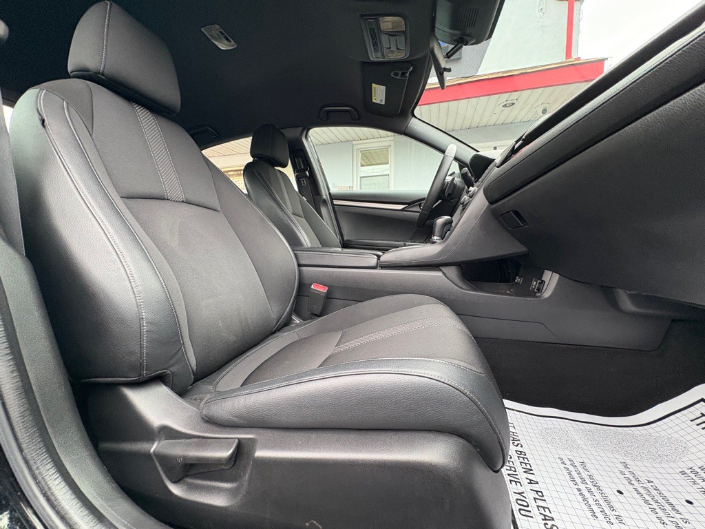 2020 Honda Civic Image 31