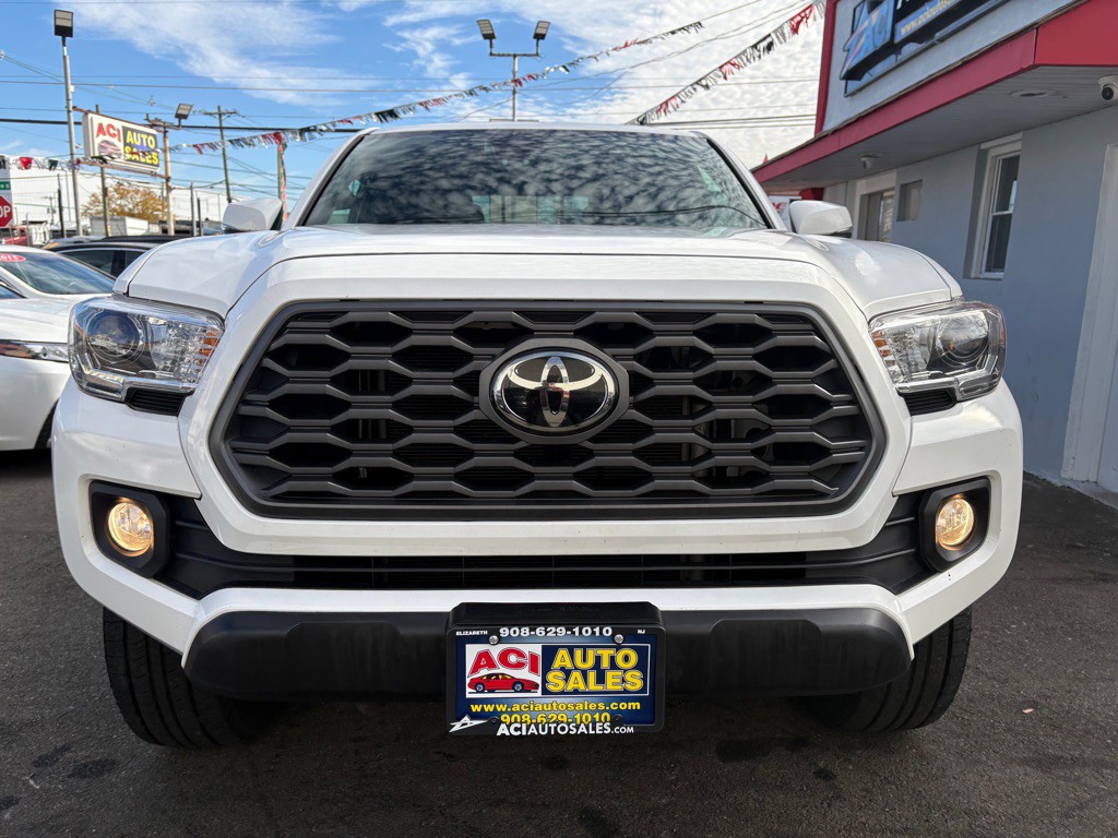 2021 Toyota Tacoma Image 10