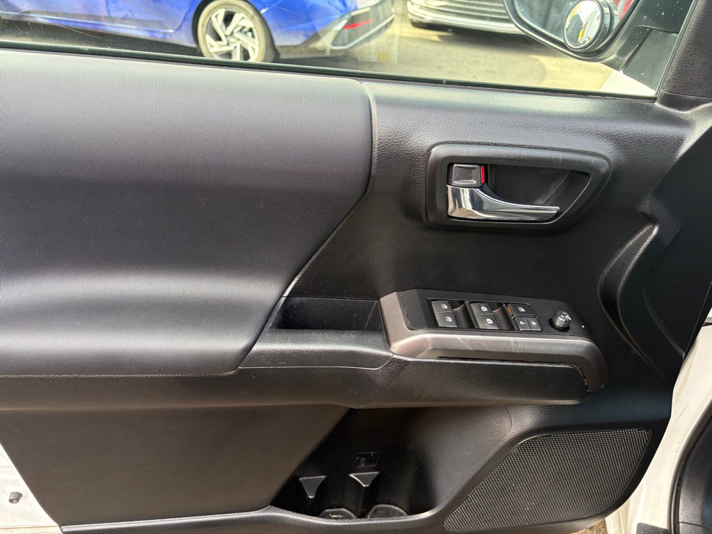 2021 Toyota Tacoma Image 14