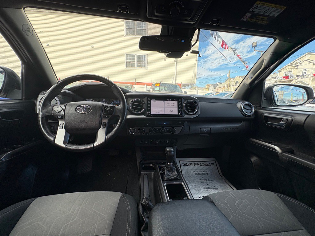 2021 Toyota Tacoma Image 15