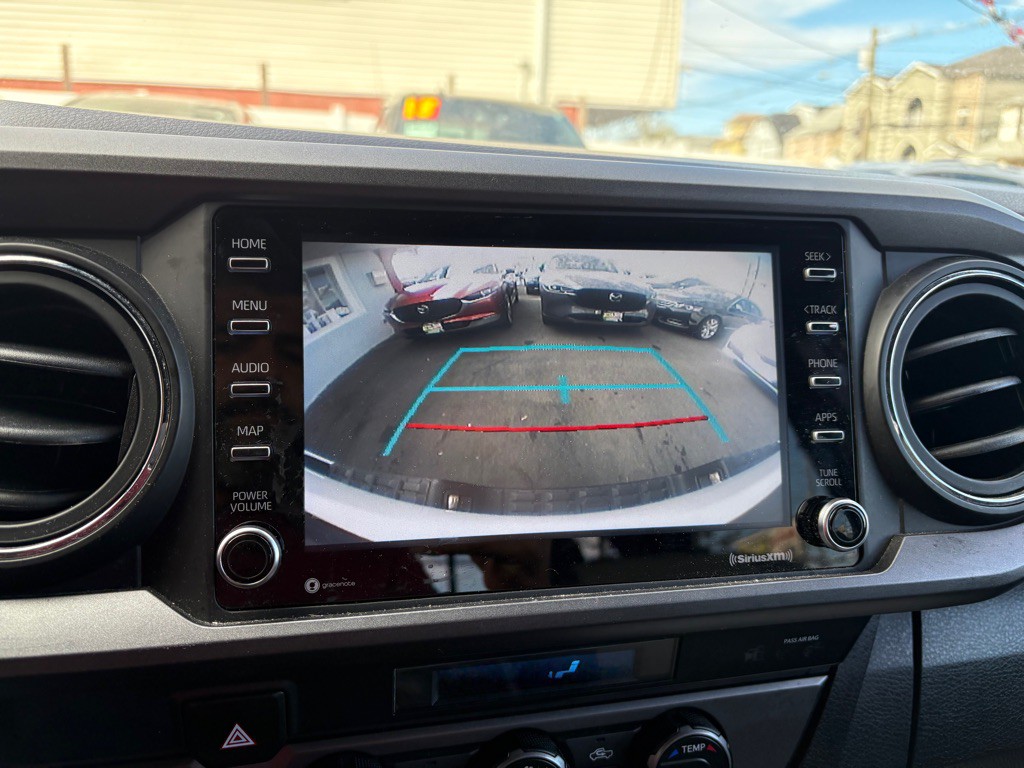 2021 Toyota Tacoma Image 20