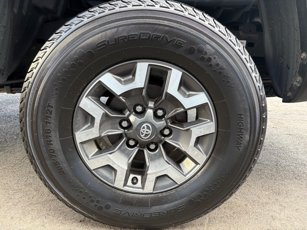 2021 Toyota Tacoma Image 31