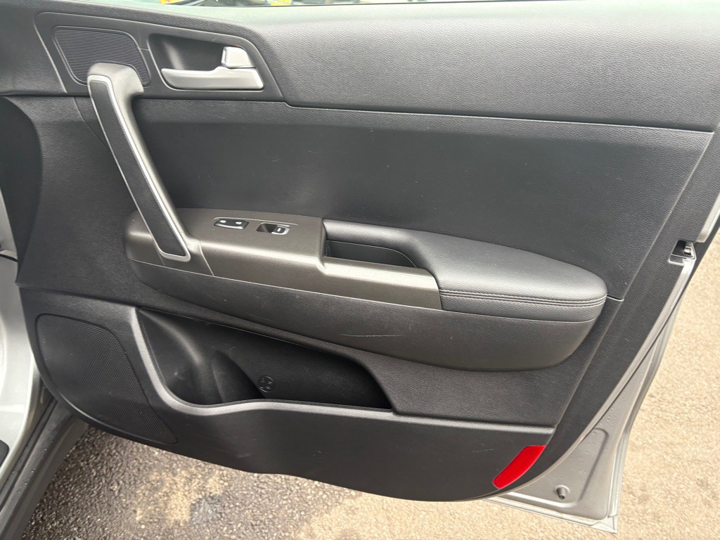 2020 Kia Sportage Image 26