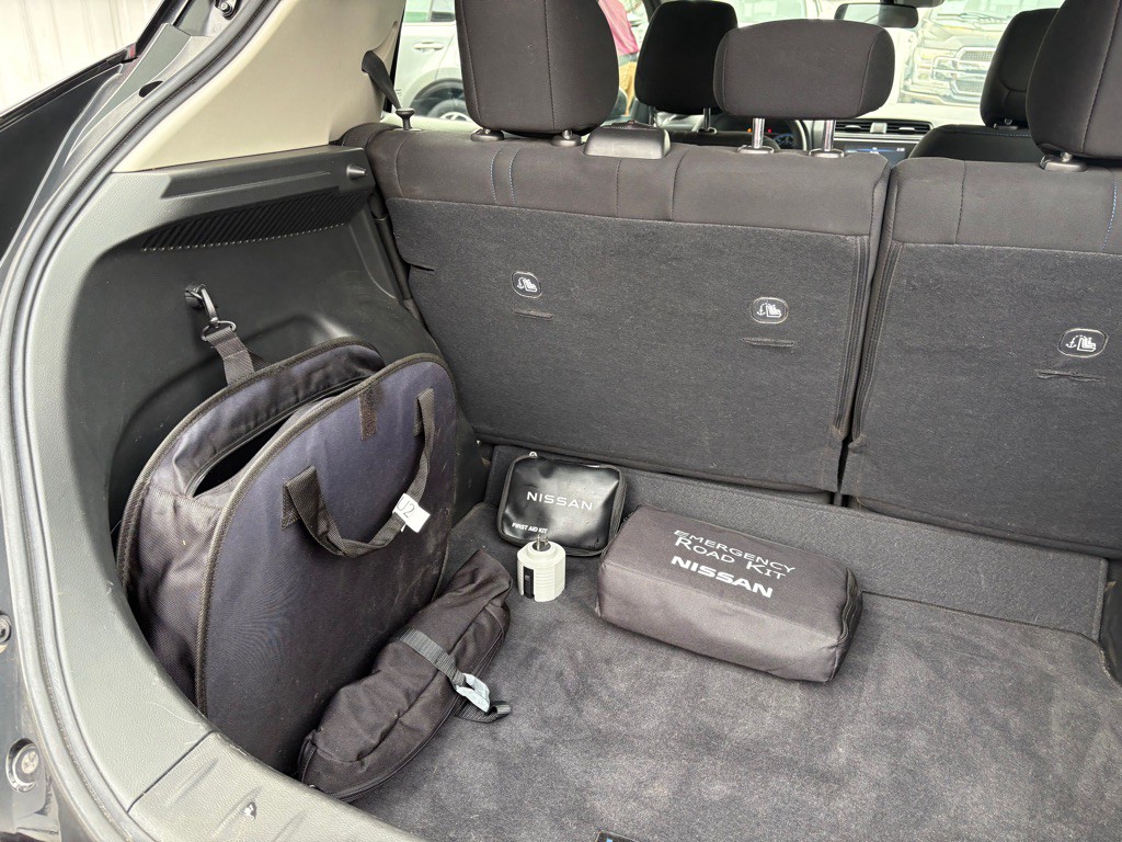 2022 Nissan Leaf Image 33