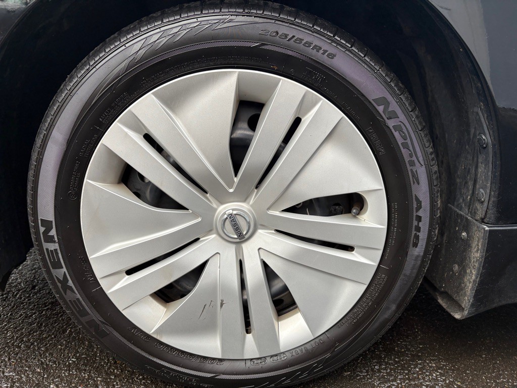 2022 Nissan Leaf Image 35