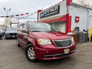Image for 2012 Chrysler Town & Country Touring L ID: 7019712