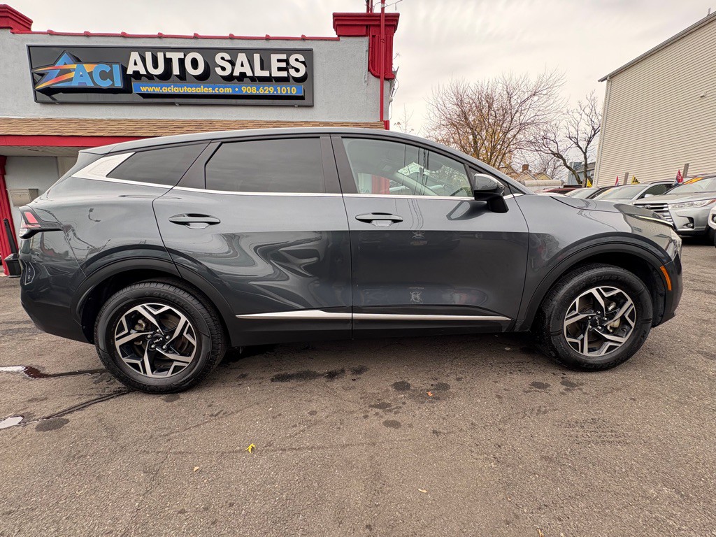 2024 Kia Sportage Image 8