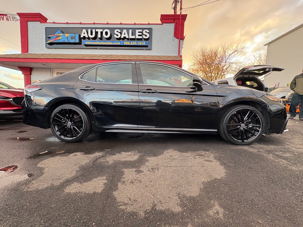 2023 Toyota Camry Image 9